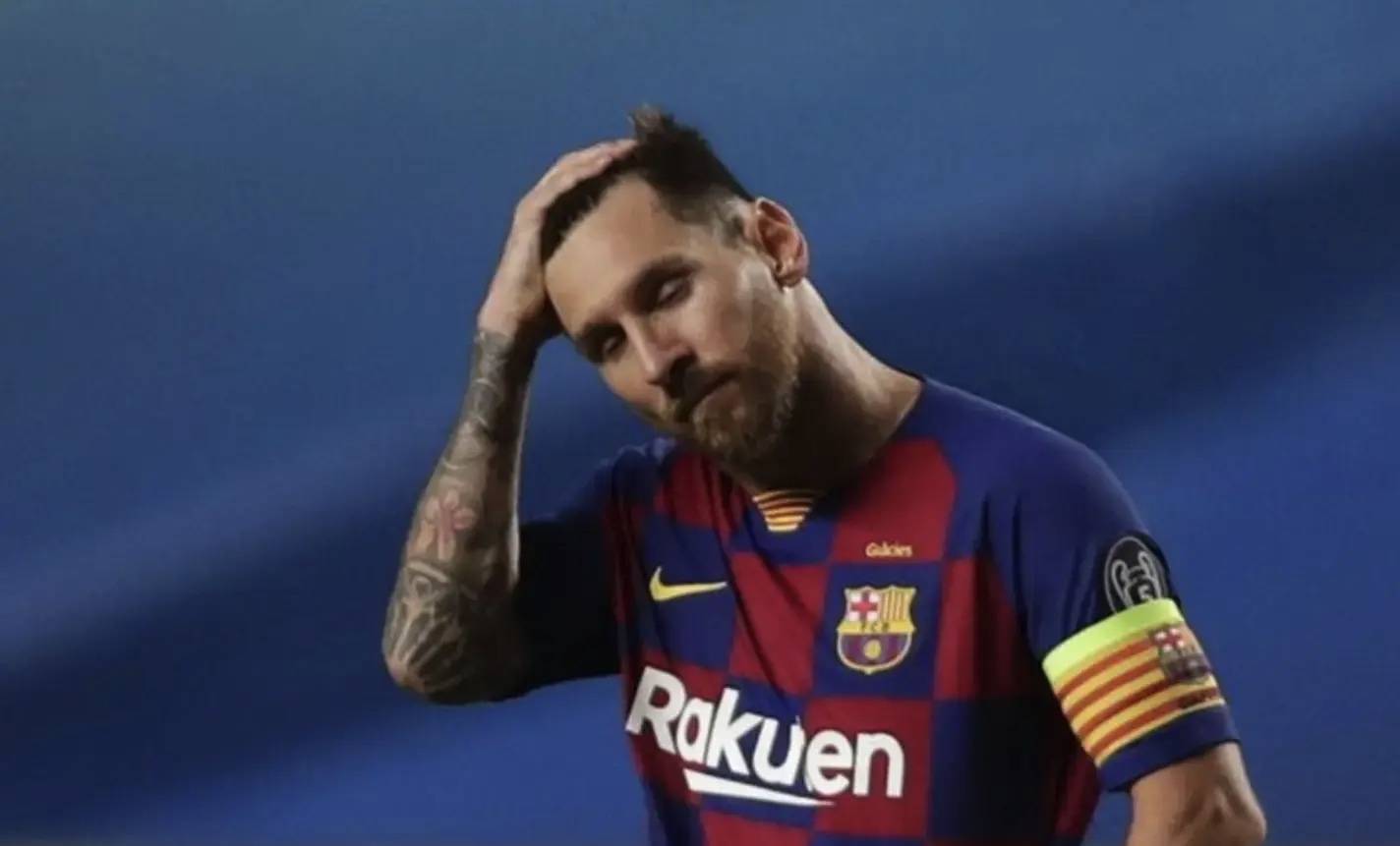 贯穿了整个 贯穿了整个