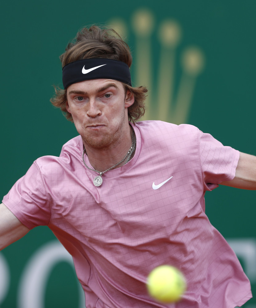 人员轮换上 人员轮换上