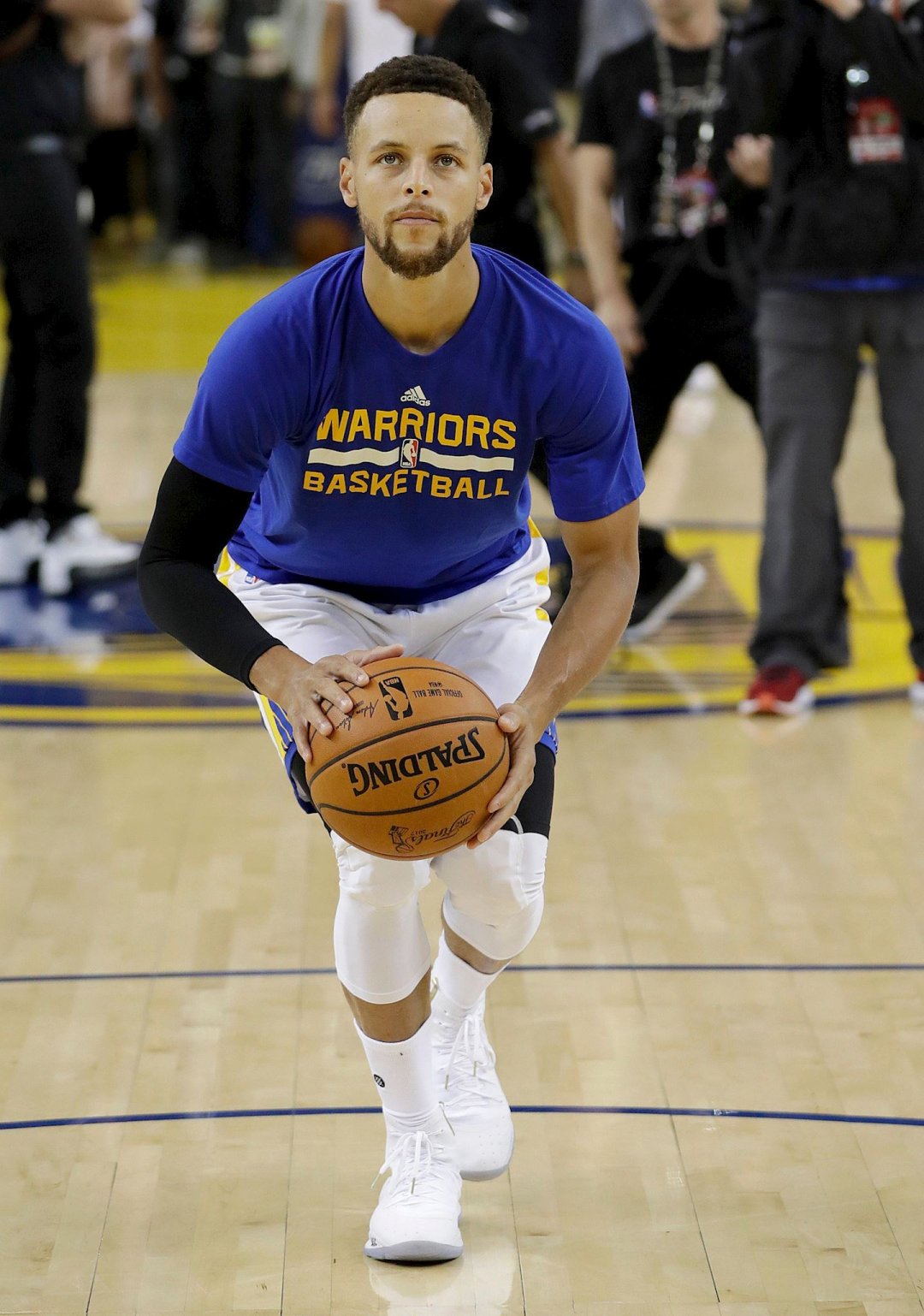 出售多纳鲁 出售多纳鲁