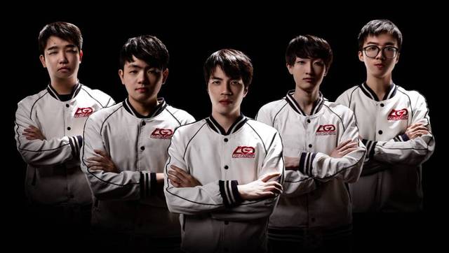 媒体时有出 媒体时有出