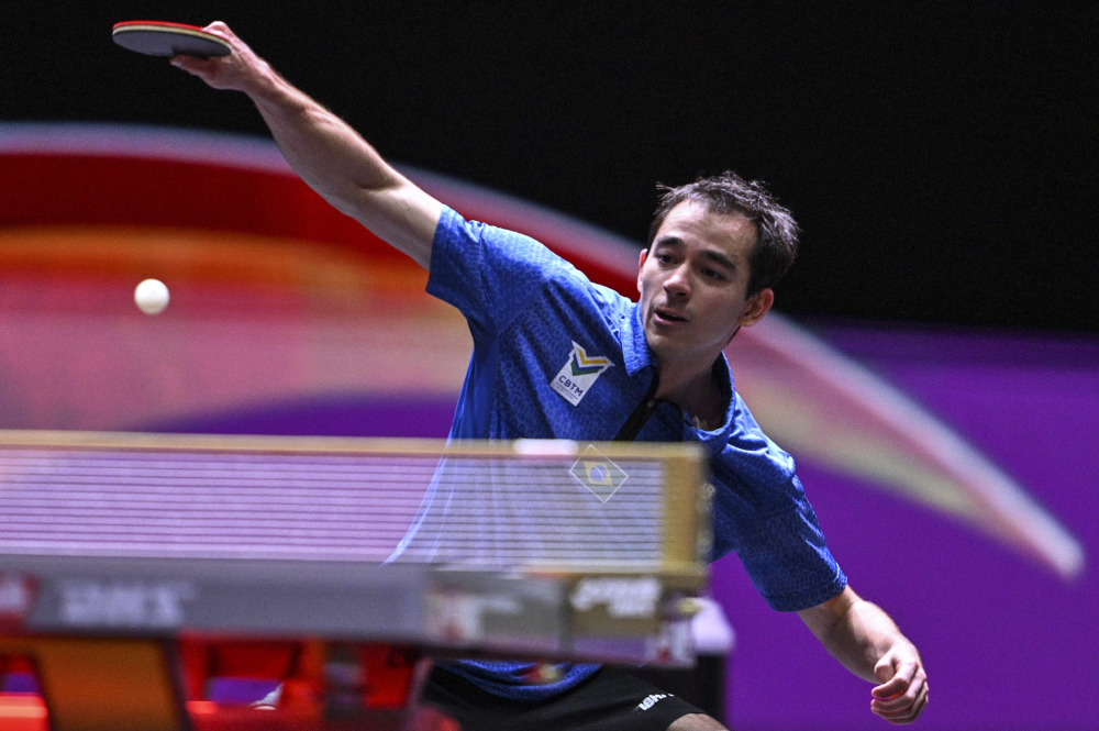 而是全队默 而是全队默