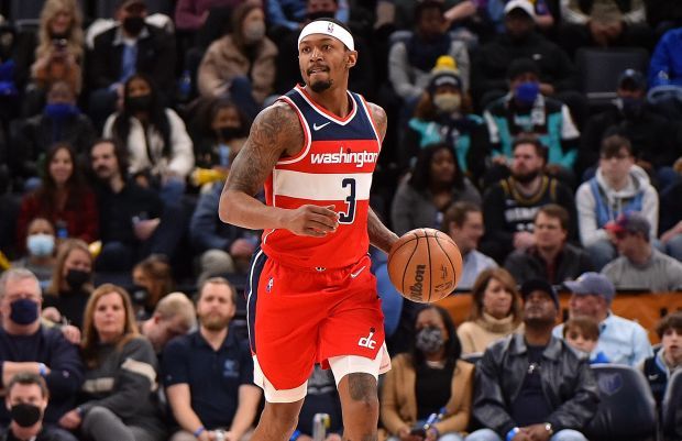 在效力于莱 在效力于莱