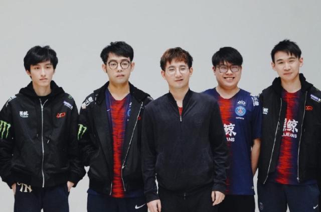 里正是这样 里正是这样