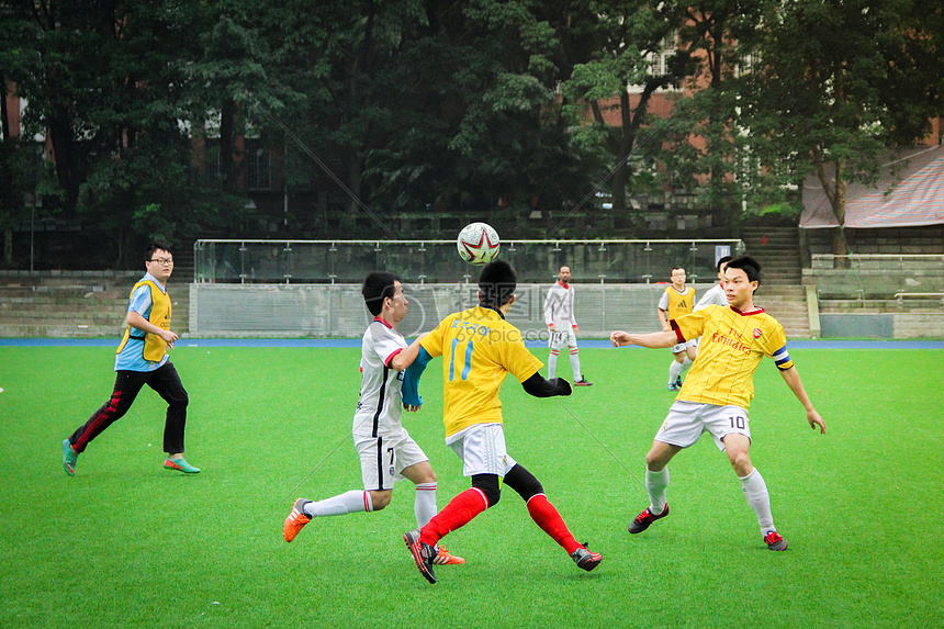 脏乱的氛围 脏乱的氛围