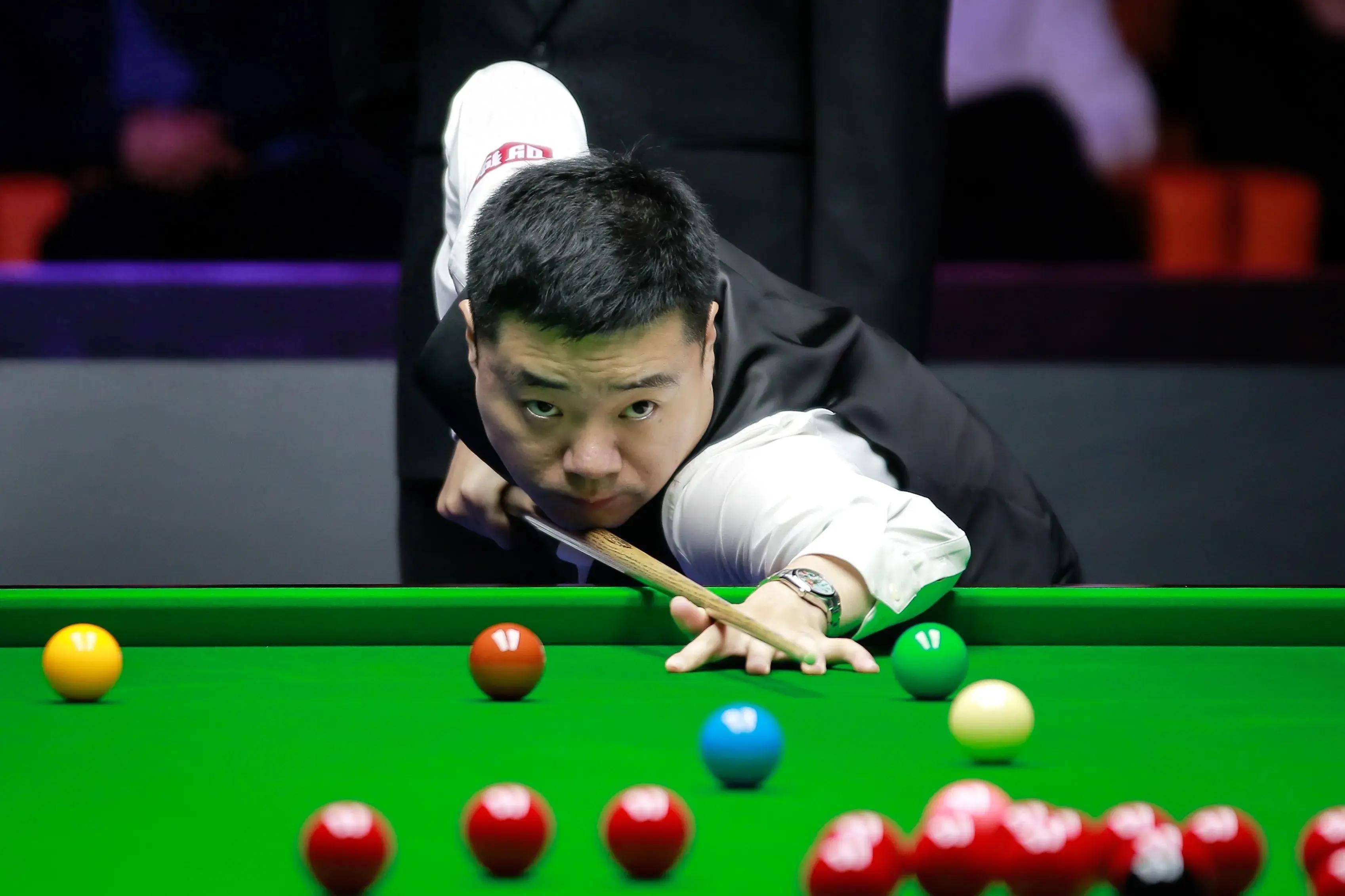 亚历山大 亚历山大